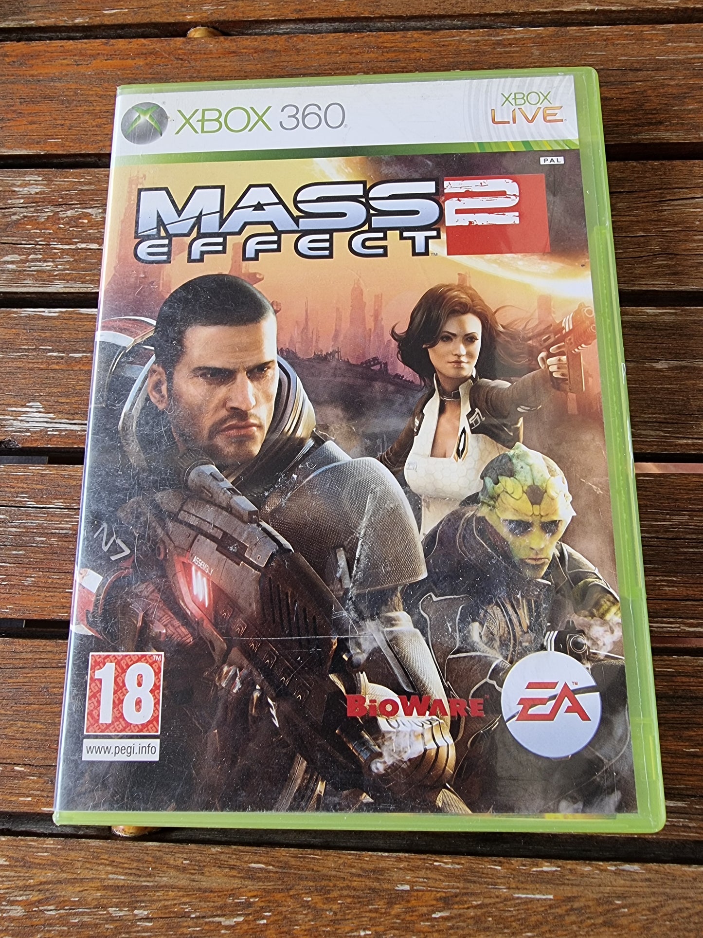Mass Effect 2 (XBOX 360)